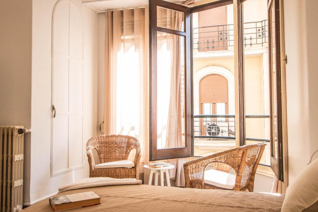 Rotaret Hotell Valencia Exteriör bild